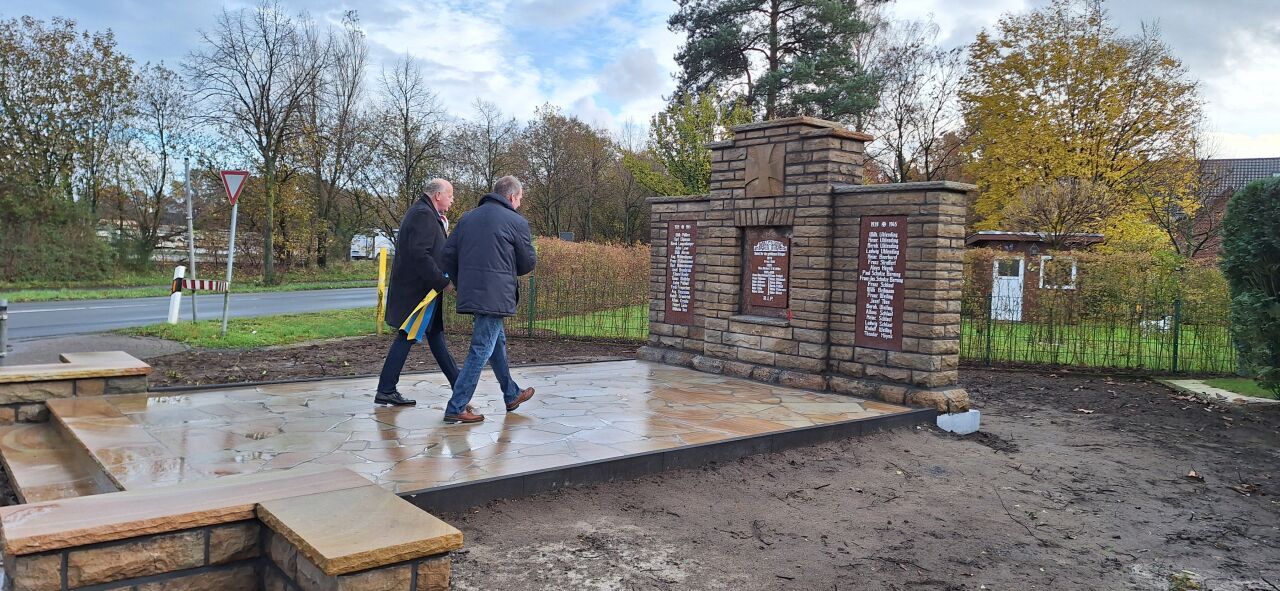 Kranzniederlegung am Volkstrauertag